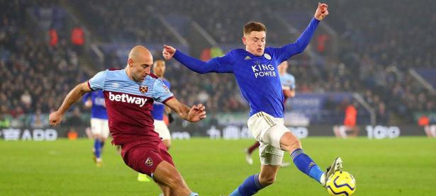 开云体育链接-切尔西遭遇连败，主场不敌对手遭逆转