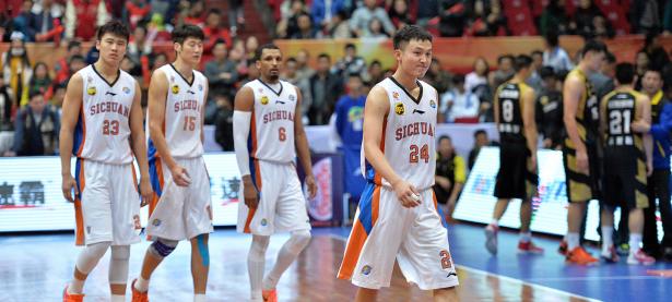 开云体育网站-吉林队客场全力奋战，遗憾失利