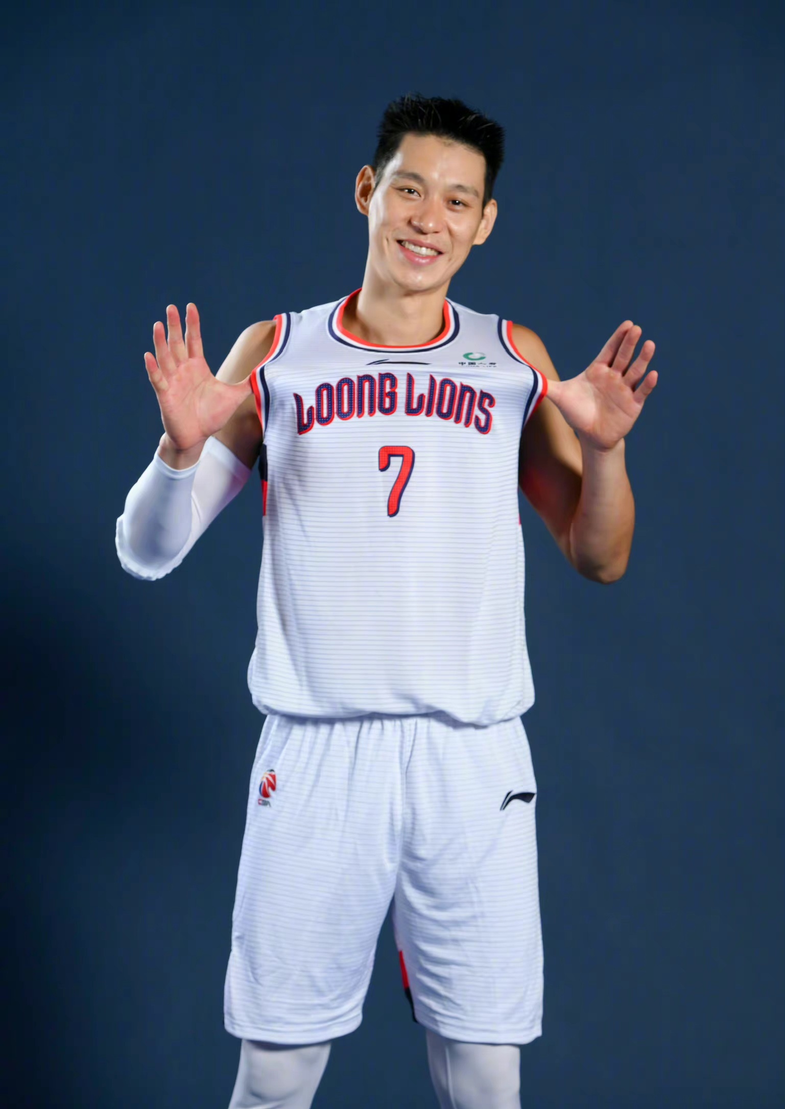 关于林书豪接受采访:未来目标是继续在NBA打球的信息 关于林书豪接受采访:未来目标是继续在NBA打球的信息