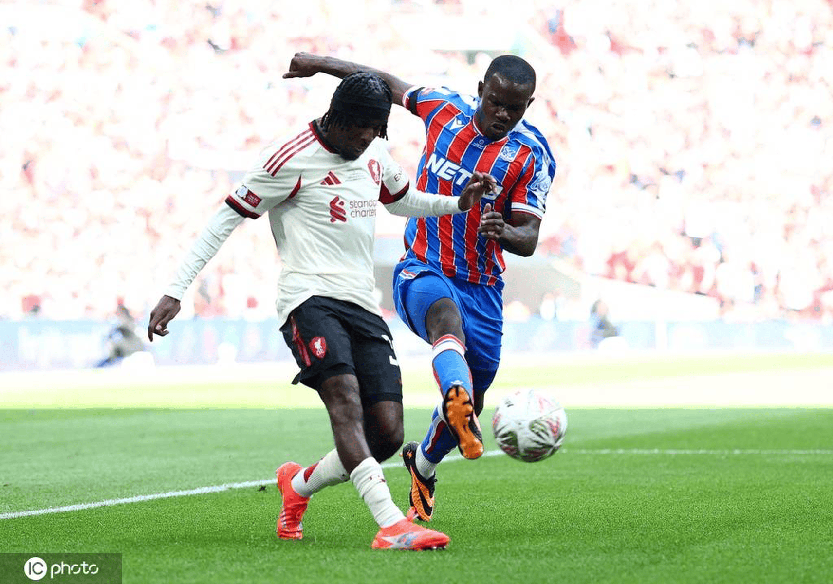 利物浦中场发挥出色,战胜水晶宫,保持不败记录的简单介绍 利物浦中场发挥出色,战胜水晶宫,保持不败记录的简单介绍