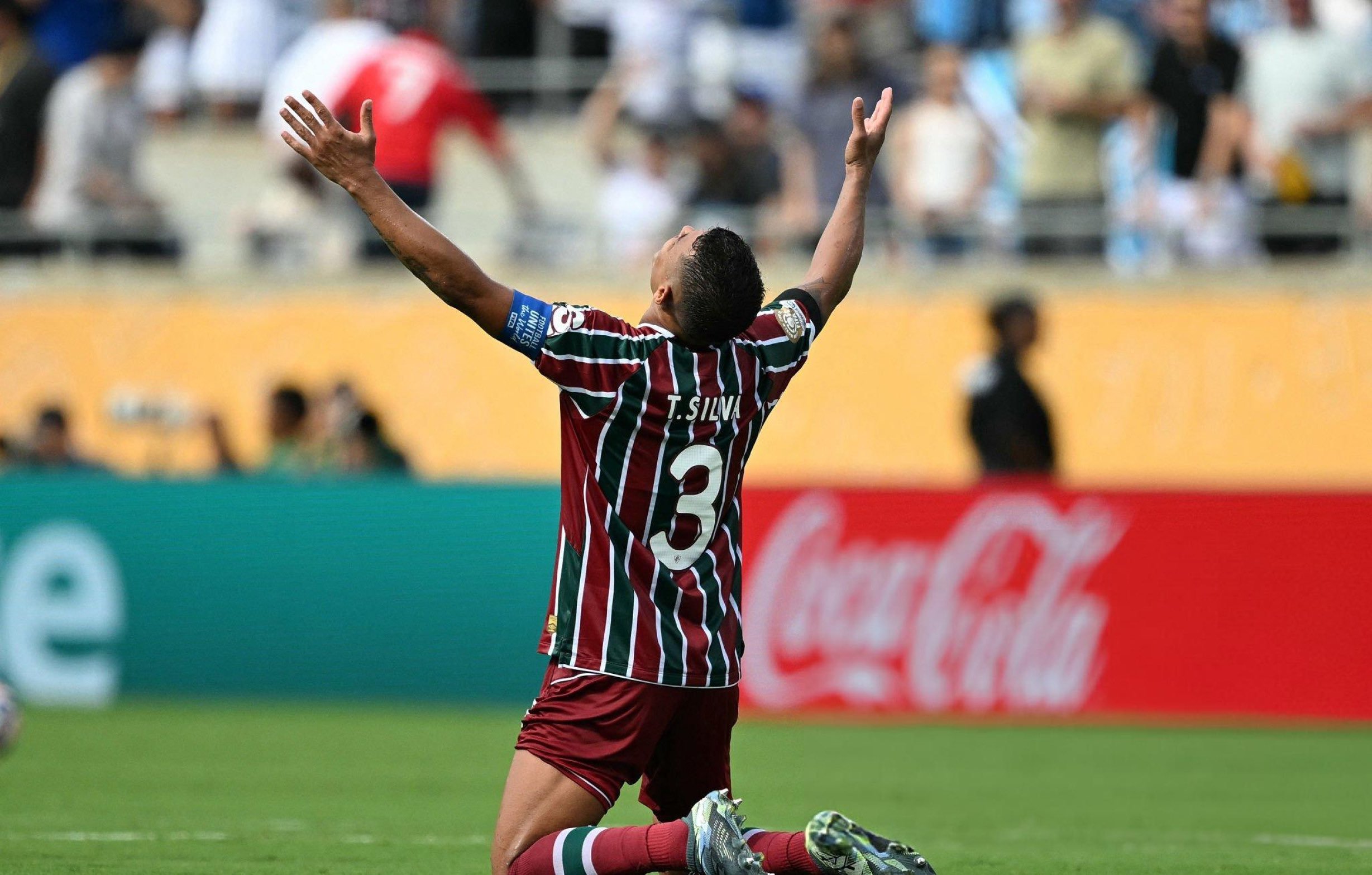 塞维利亚新签约中场展现出色,备战联赛的简单介绍 塞维利亚新签约中场展现出色,备战联赛的简单介绍